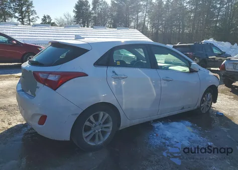 2013 Hyundai Elantra Gt z USA, uszkodzony, nr VIN KMHD35LE1DU060540